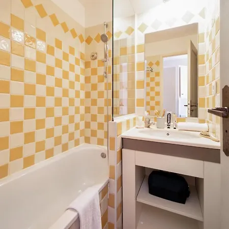 Lejlighedshotel Francia Ii 3*