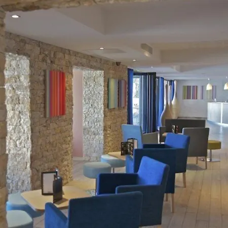 Francia Ii Hotel apartamentowy 3*
