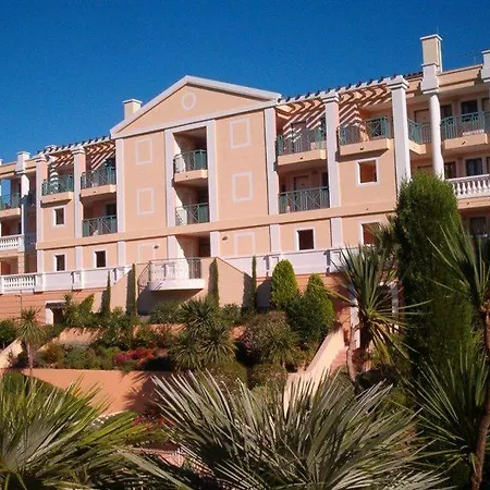 Francia Ii Hotel apartamentowy